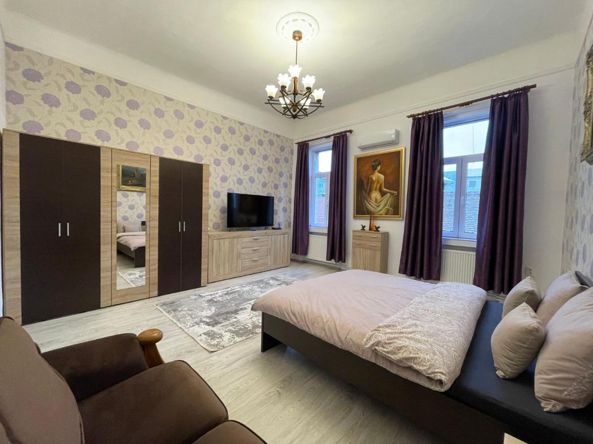 M & I Apartment 4 Targu Mures Exterior photo
